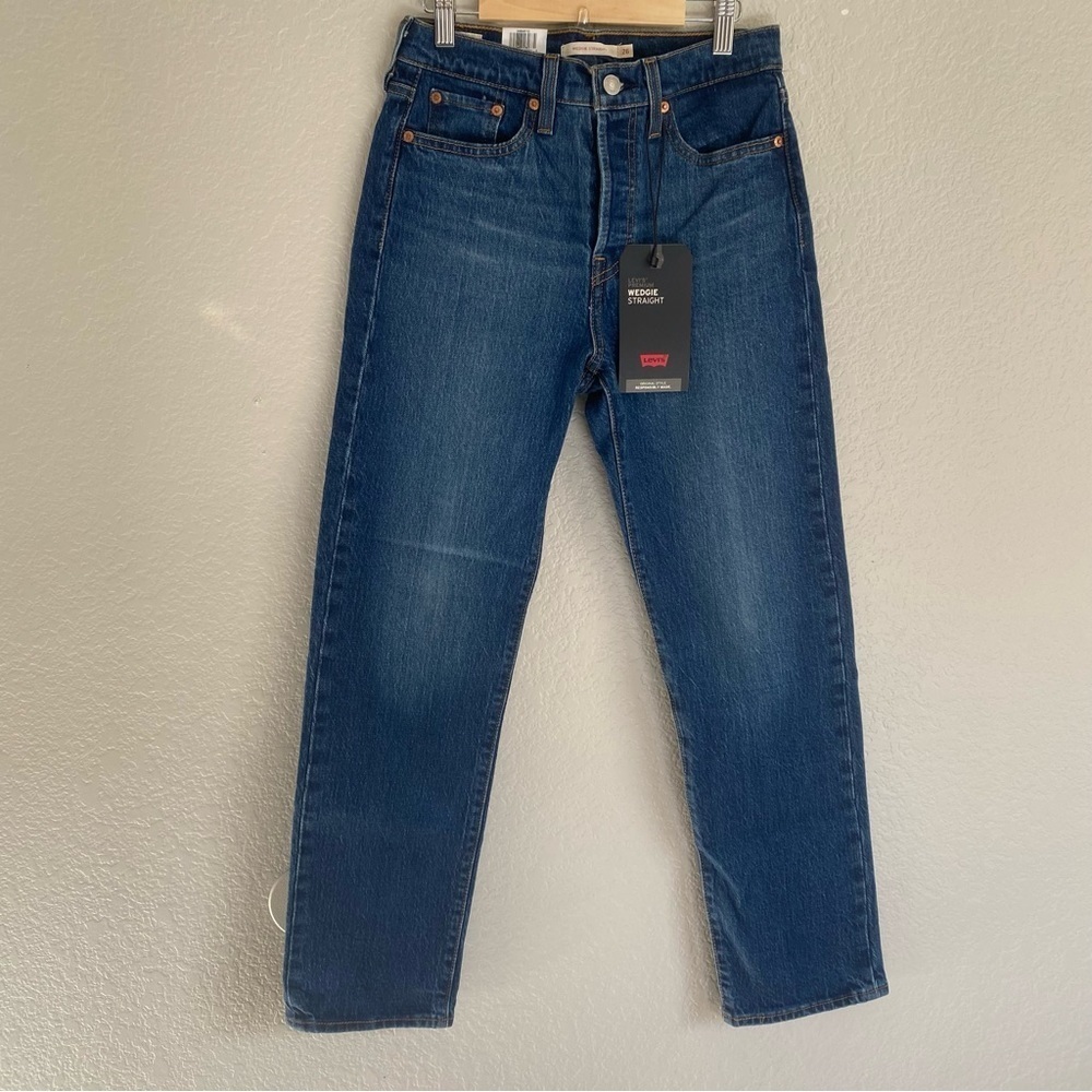 Levi’s Wedgie Straight Medium Dark Wash Solid Jeans 26x28